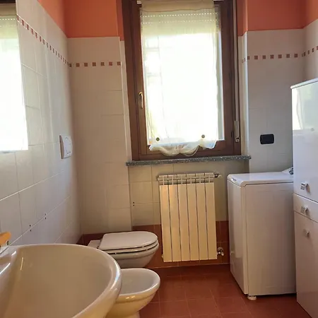 Montebello Apartament Laveno-Mombello